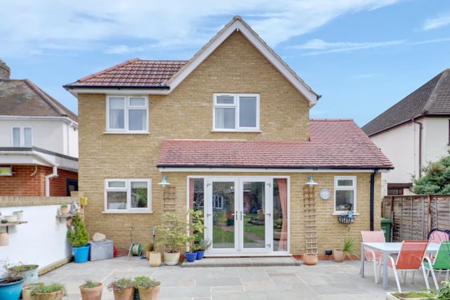 48, Spencer Road, Rainham photo 2