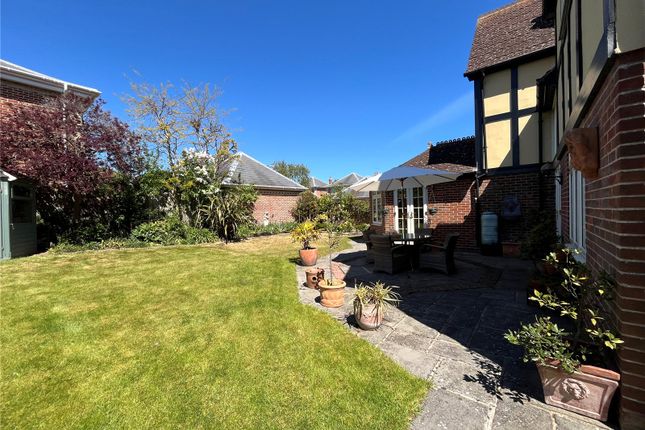 49, Foxgrove Lane, Suffolk photo 2