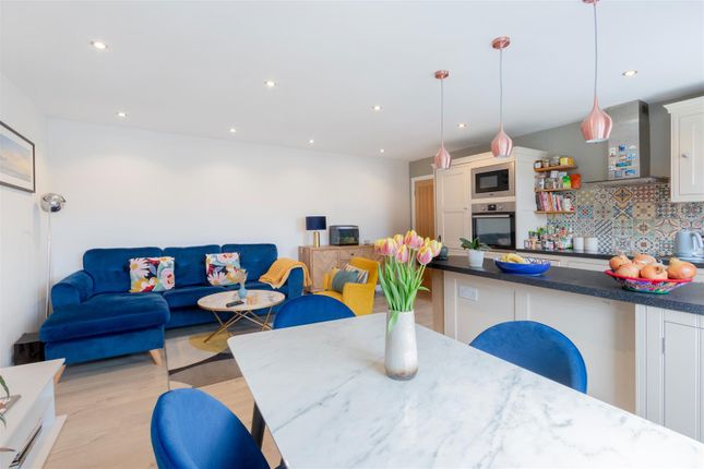 Thumbnail Flat for sale in Rowan Court, Coombe Lane, West Wimbledon