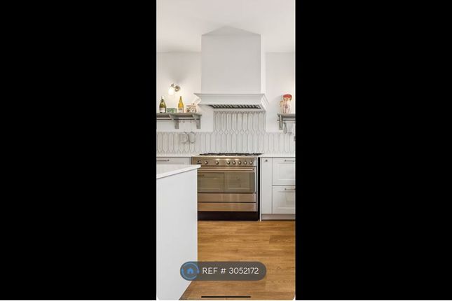Brondesbury, London photo 4