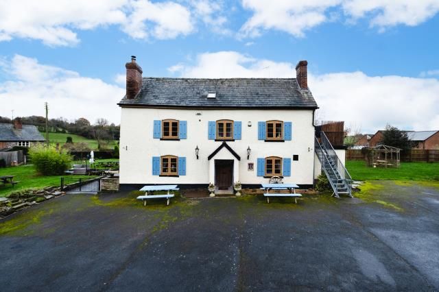 Thumbnail Detached house for sale in Stoke Prior, Herefordshire