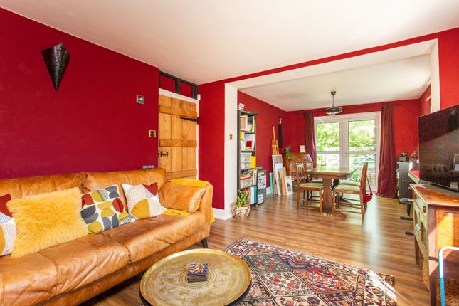 1 Horton Crossing,, Ashford Road, Canterbury photo 3