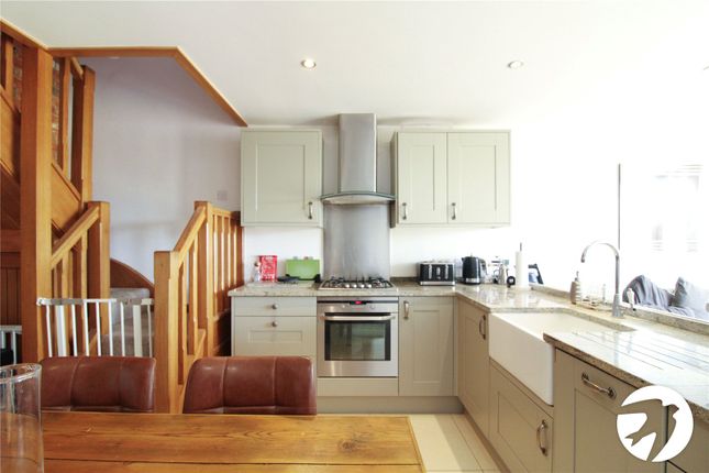 Annexe, Melliker Farm Oast,, Longfield Road, Gravesend photo 2