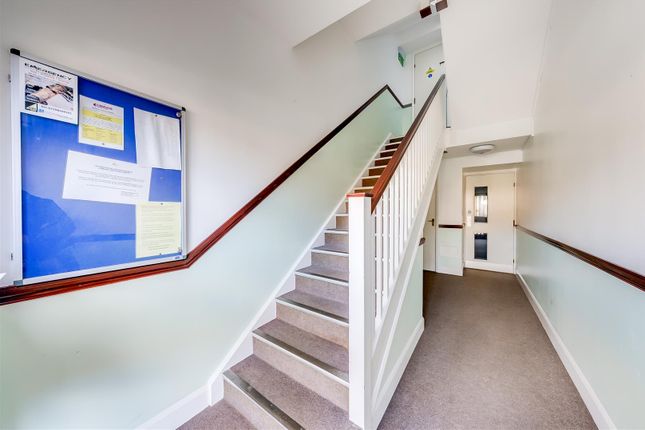 Heatherbank Close, Dartford photo 2