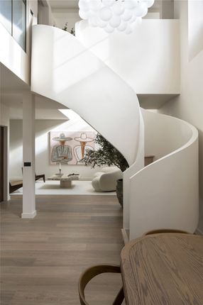 17-18, Colville Mews, London photo 3