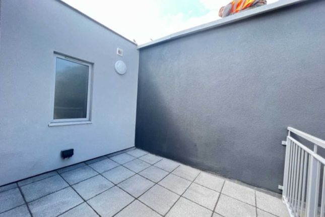 Thumbnail Flat to rent in Hermit Road, Canning Town