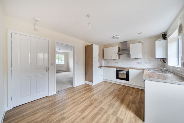 31, Saturn Drive, Peterborough photo 2