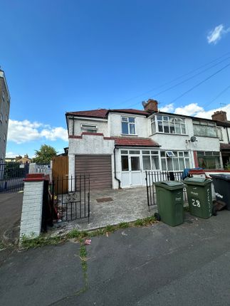 28, Endymion Road, Brixton photo 2