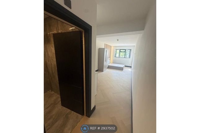 Treve Avenue, Harrow photo 2