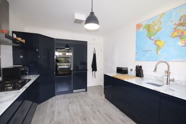 31, Ardbeg Road, Rothesay photo 3