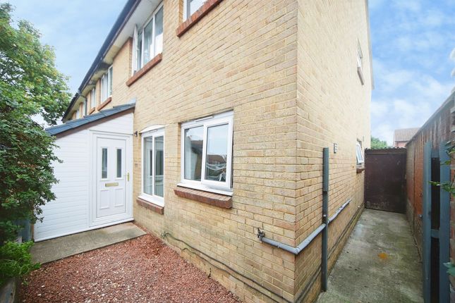 1-bed flat on Allington Close, Taunton, £115,000