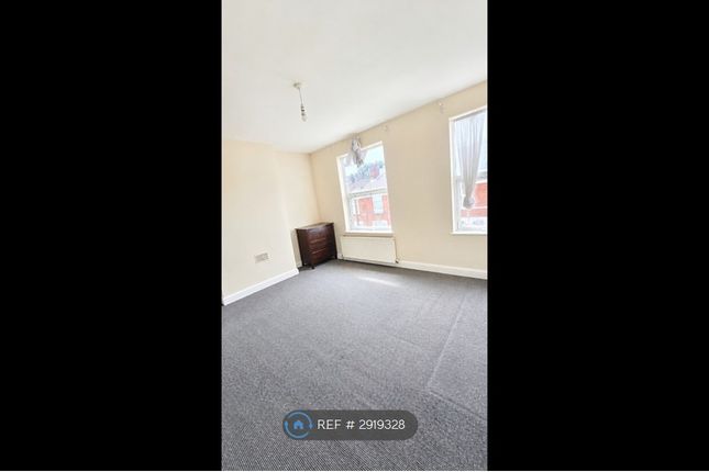 Merridale St West, Wolverhampton photo 2