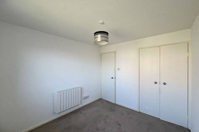 2, Hollam Way, Newton Abbot photo 4