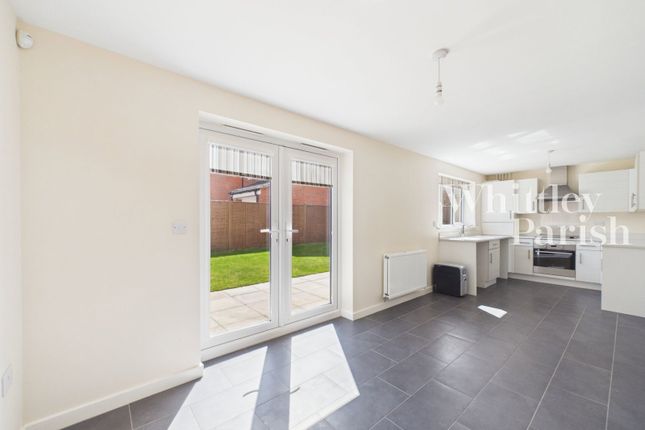 32, Harvest Way, Harleston photo 3