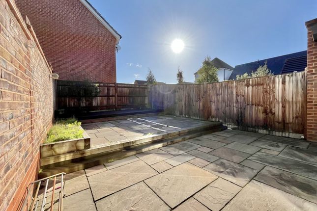 31, Teaseltun, Hampshire photo 4
