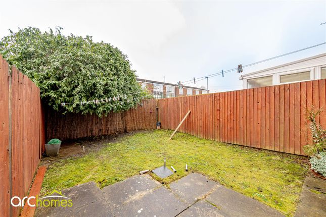 58, Blakemore Park, Manchester photo 4