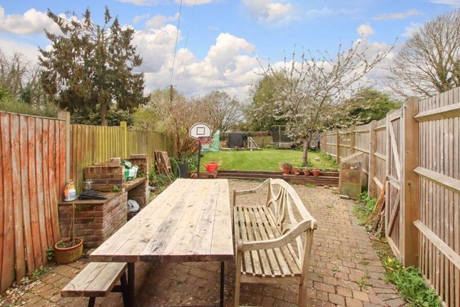 Cottage for sale in Tring Road, Wilstone, Tring