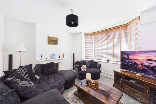 64a, Shaftesbury Avenue, Harwich photo 2