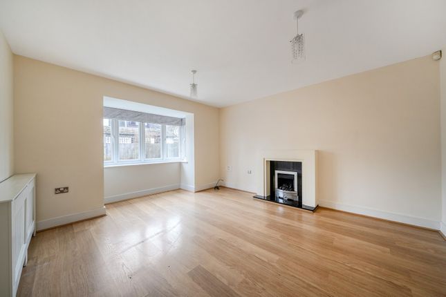36a, Church Road, Byfleet photo 2