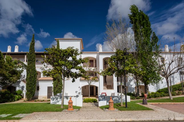 Apartment for sale in Pinecliffs, Albufeira E Olhos De Água, Albufeira, Central Algarve, Portugal