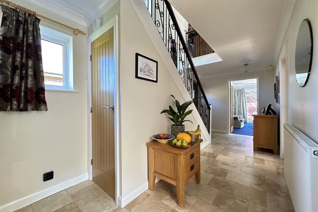 14 South Avenue, Scarborough photo 3