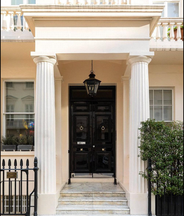 Eaton Place, Eaton Place, London photo 3