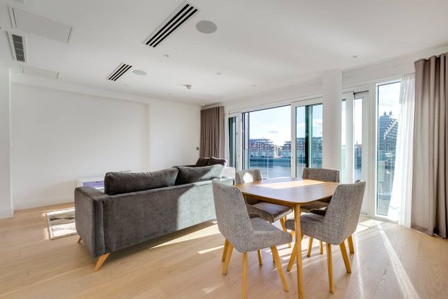 Flat for sale in Riverwalk Apartments, 5 Central Avenue, London