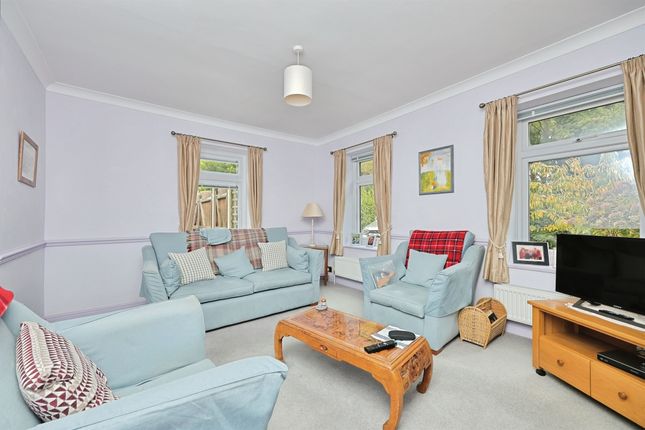 Plumstead Road East, Norwich photo 4