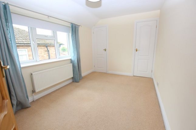 Detached house for sale in Benmead Road, Kidlington