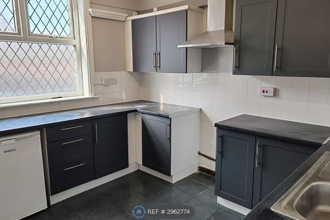 Middlecroft Road, Staveley, Chesterfield photo 3