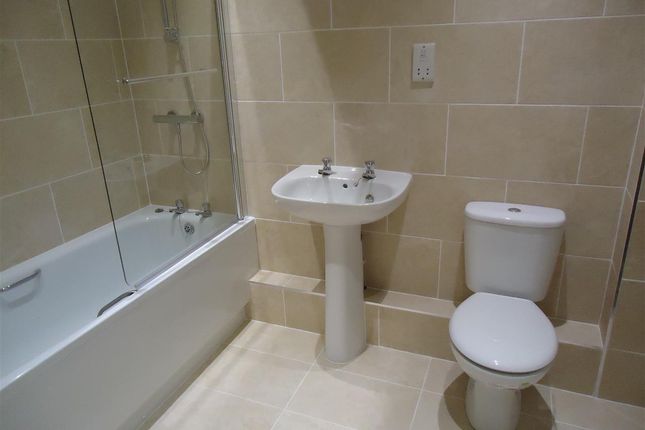 Flat 7, 23a, Willow Drive, Newport photo 4