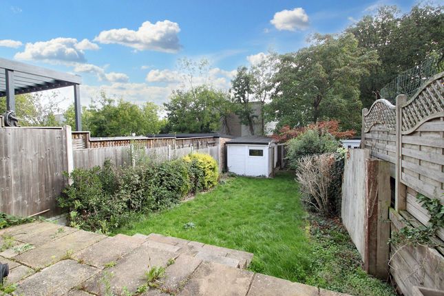 180 Buckhurst Way, Buckhurst Hill photo 4