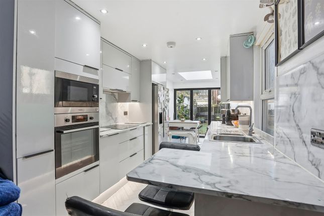 22, York Street, Mitcham photo 4
