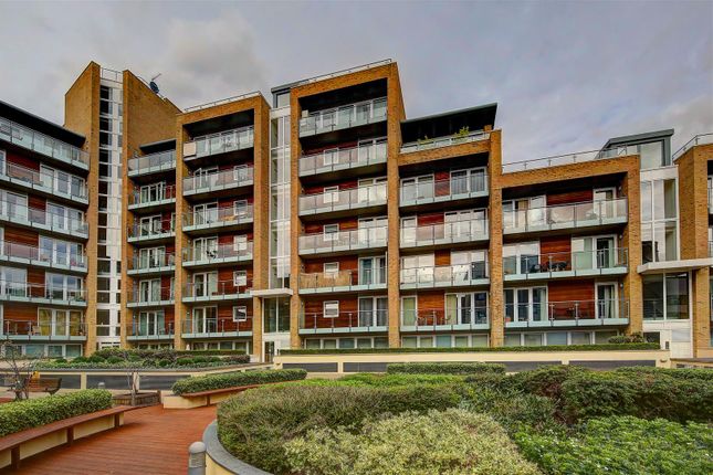 1 Bed Flat To Rent In Battersea Park Road Viridian Apartments Battersea Park Road Viridian Apartments London Sw8