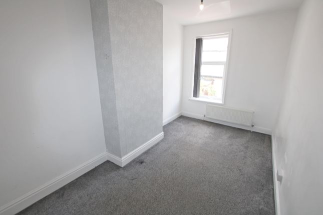 Milton Street, Burnley photo 5