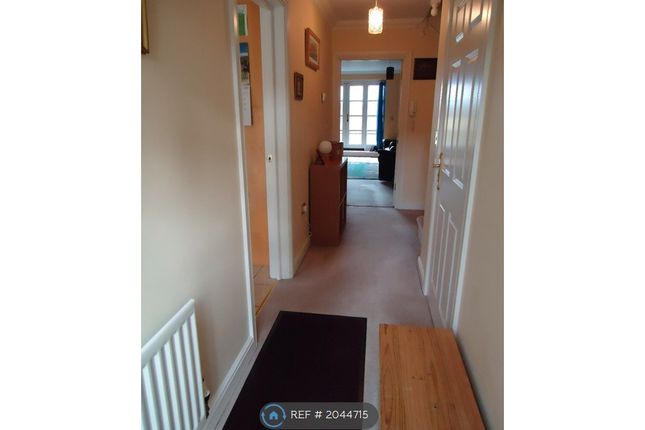 Room to rent in Whitlingham Hall, Trowse, Norwich