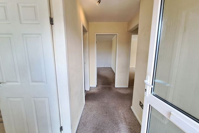 16, Bowater Way, Southampton photo 3