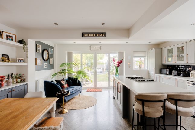 3-bed house on 25 Quakers Road, Bristol, £490,000