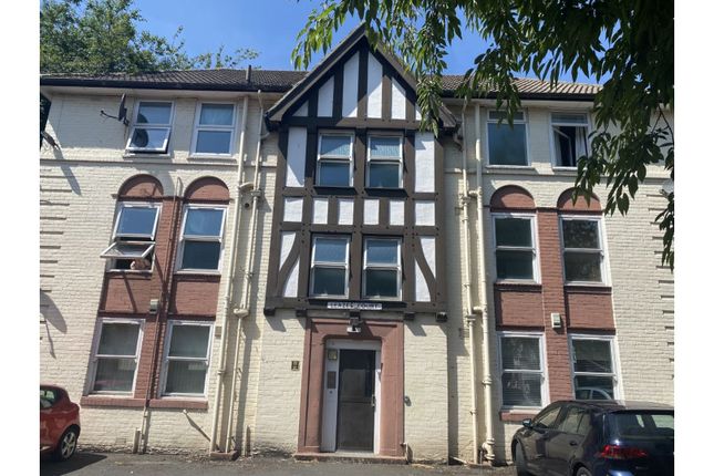 2 bed flat for sale in Leazes Court, Newcastle Upon Tyne NE4
