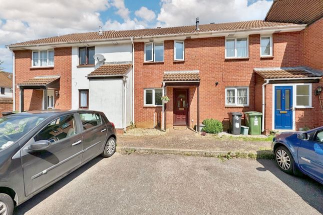 Terraced house for sale in Kempster Close, Abingdon