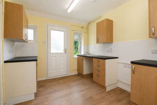 64, Prebendal Avenue, Aylesbury photo 2
