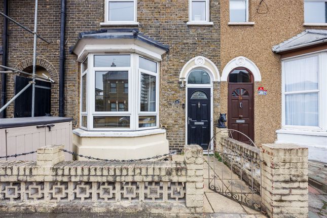 Thumbnail Terraced house for sale in Boxley Street, London