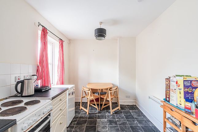 23b, Dambrae, Musselburgh photo 3