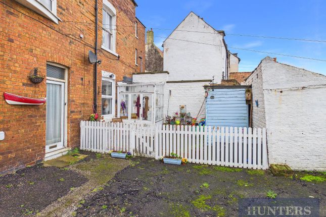 6, West Sandgate Terrace, Scarborough photo 2