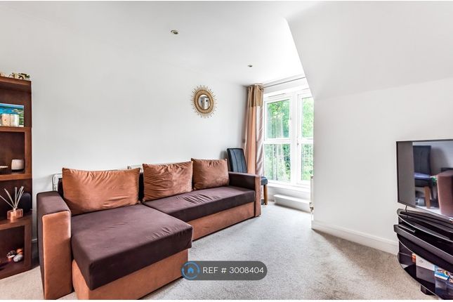 Flat, Primrose Court Mallow Crescent, Burpham photo 4