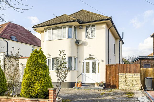 Thumbnail Detached house for sale in Cissbury Ring South, London