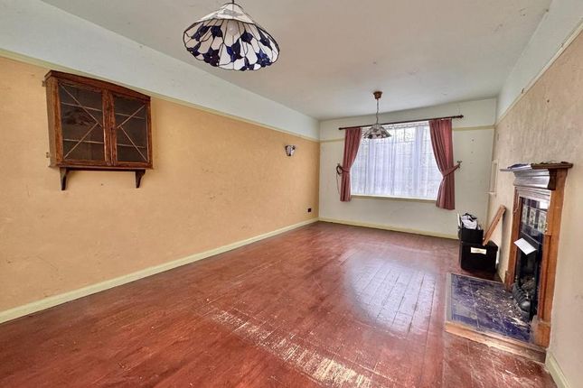 44, Lime Road, Wednesbury photo 3