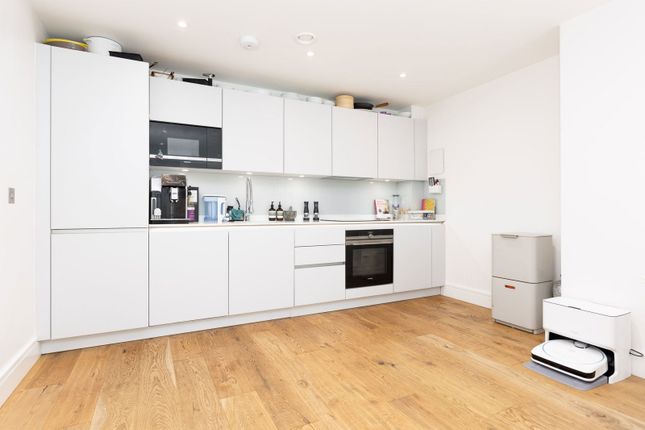 Drey House,Flat 10, Gernon Road, Letchworth Garden City photo 4