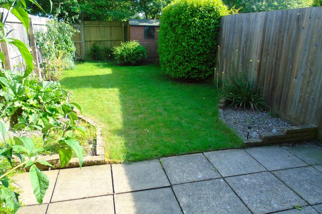 44 Broad Chalke Down, Winchester photo 4