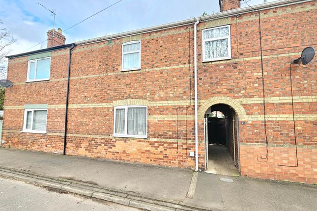 Thumbnail Terraced house for sale in Mareham Lane, Sleaford